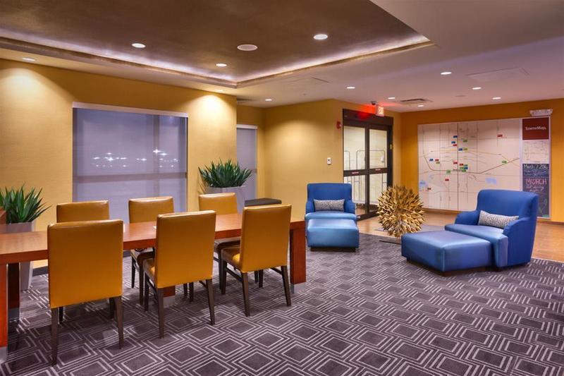Towneplace Suites By Marriott Dickinson Exterior photo