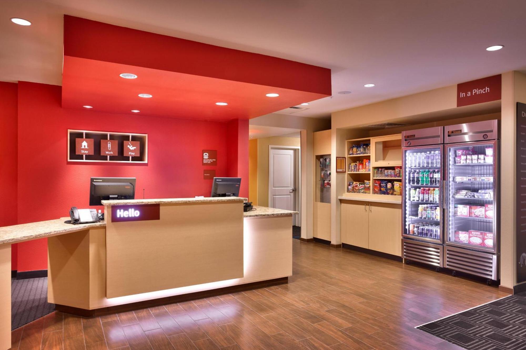 Towneplace Suites By Marriott Dickinson Exterior photo