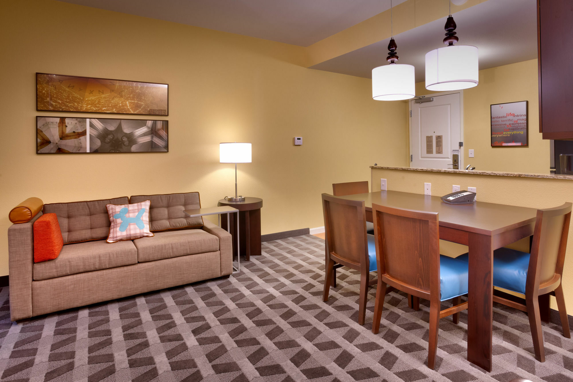 Towneplace Suites By Marriott Dickinson Exterior photo